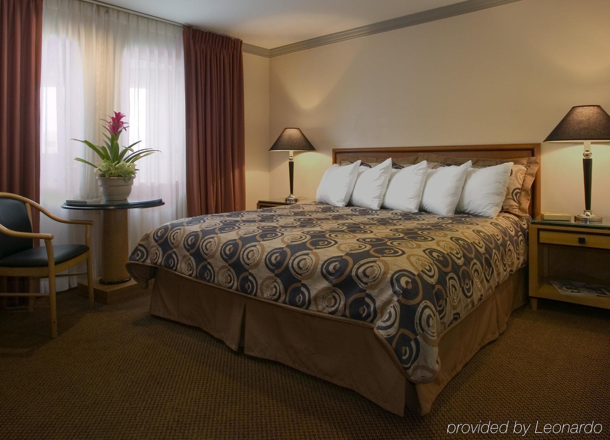 Quality Inn Cambridge Ruang foto